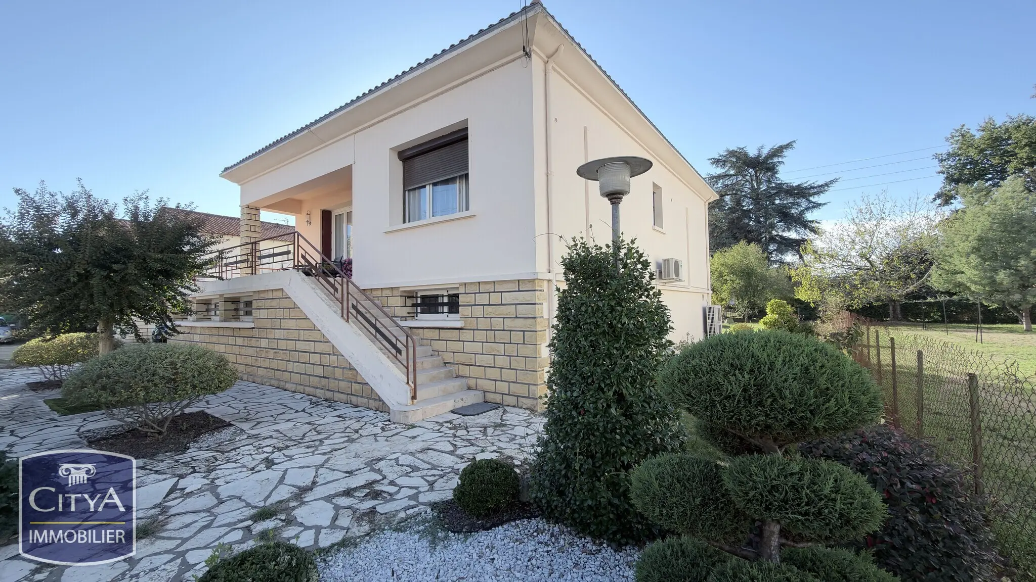 Photo 1 Maison 5 pièces 112m²