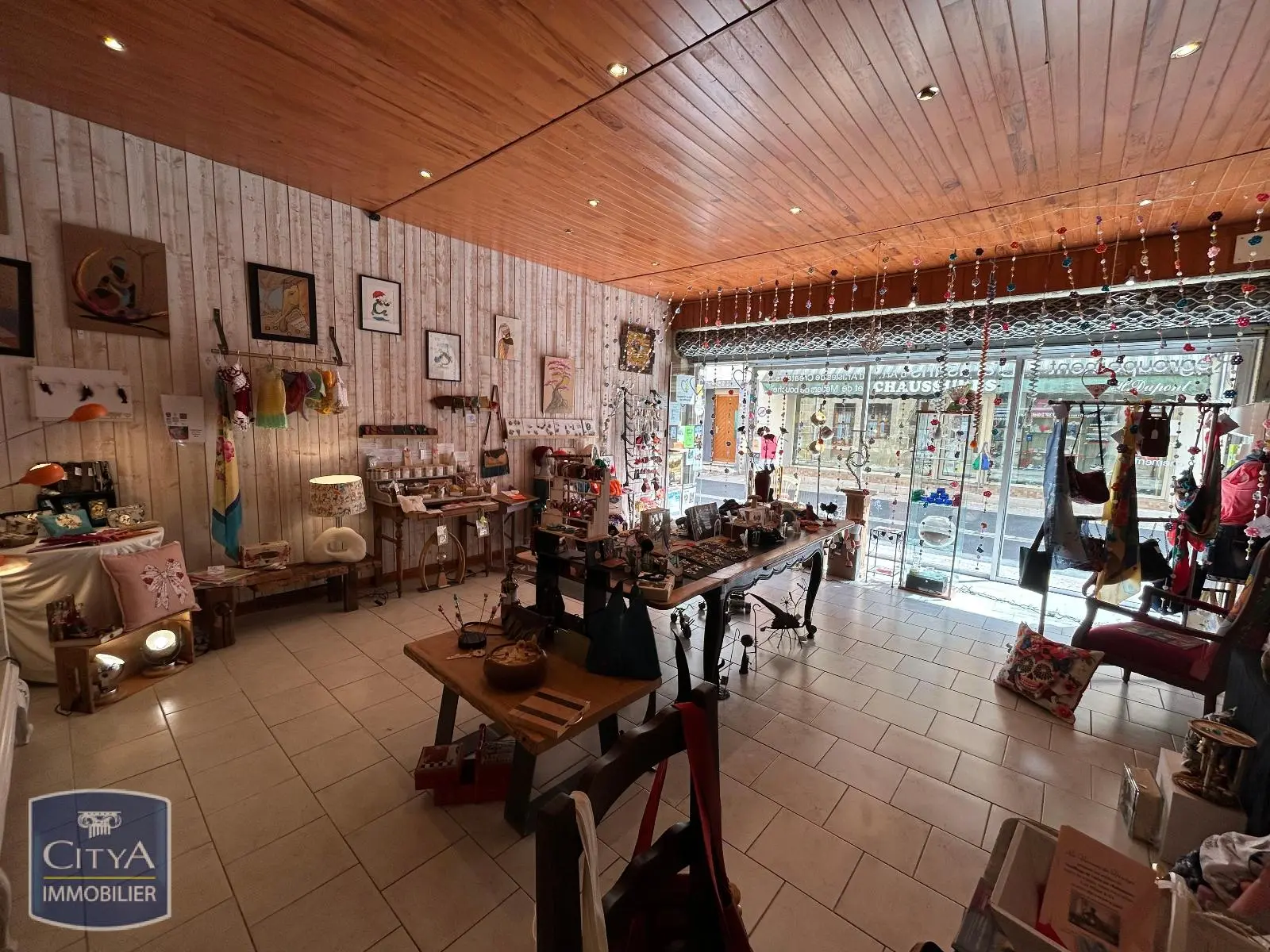 Photo 2 Local Commercial 120m²