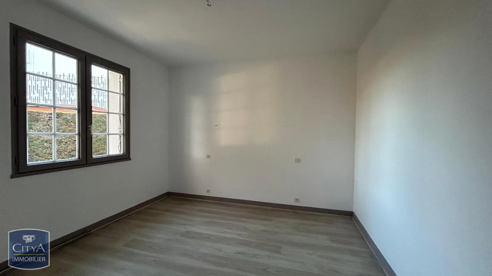 Photo 10 Maison 5 pièces 105m²