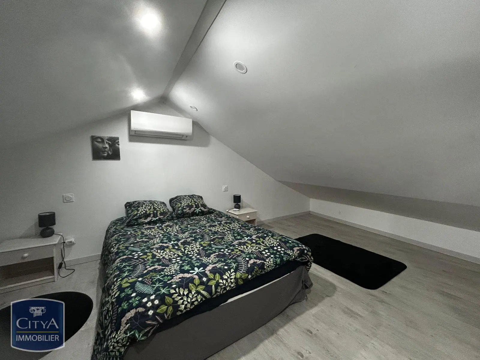 Photo 2 Immeuble 105m²