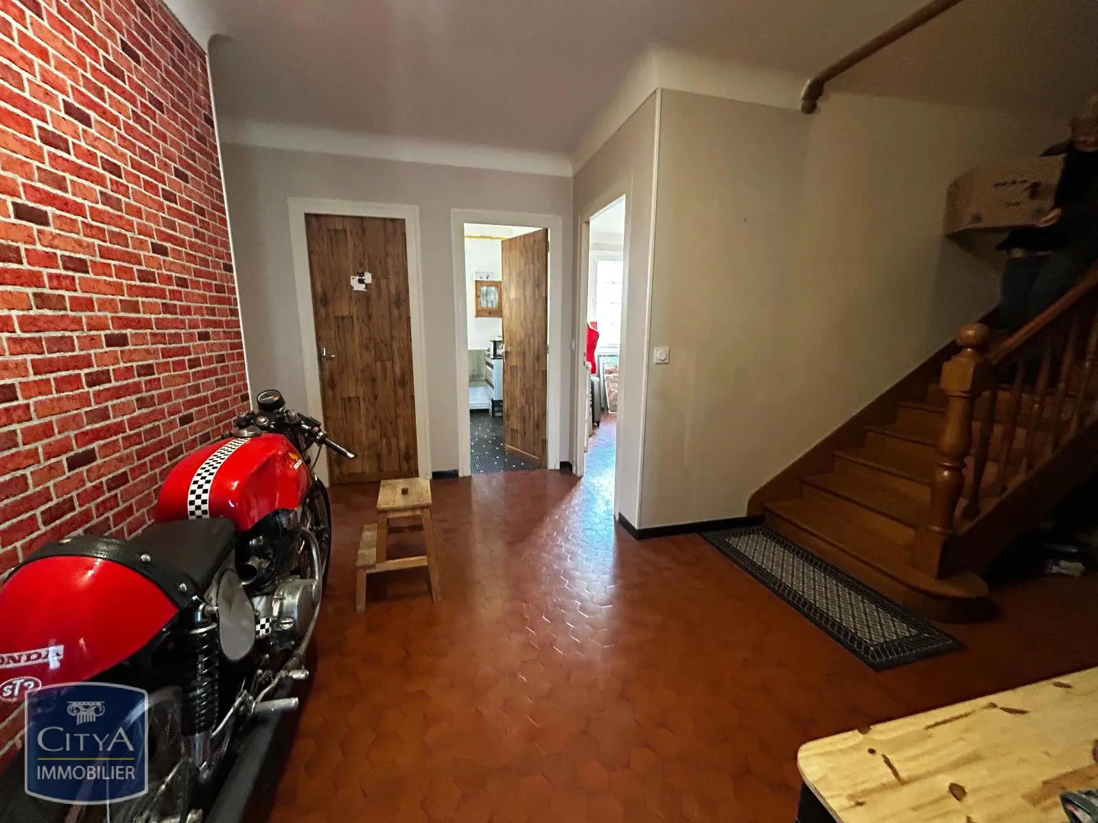 Photo 3 Maison 8 pièces 200m²