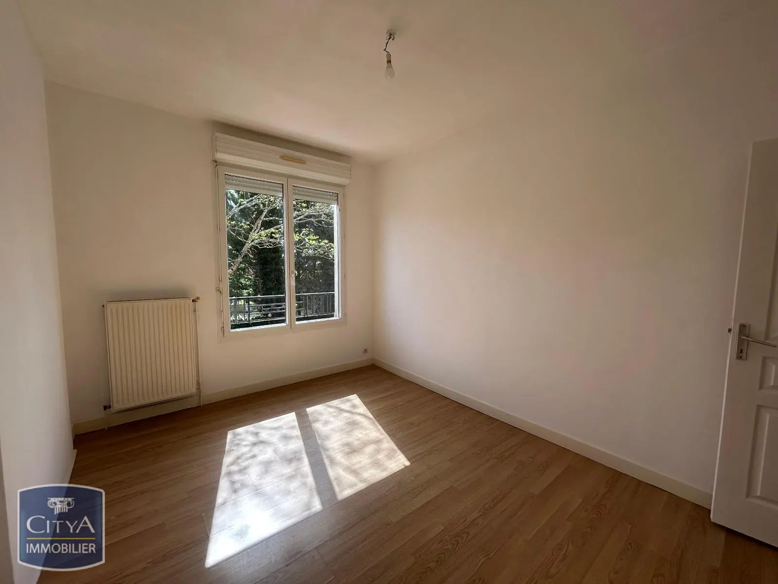 Photo 6 Immeuble 200m²