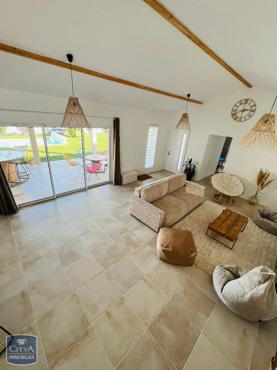 Photo 10 Maison 6 pièces 181m²