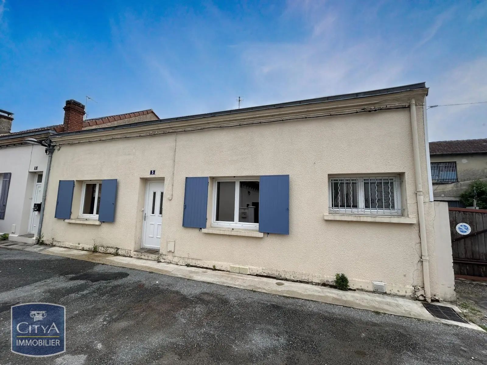 Photo 1 Maison 4 pièces 88m²