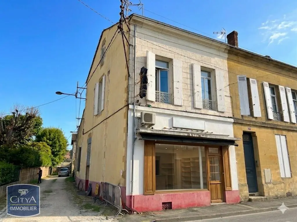 Photo 1 Immeuble 225m²