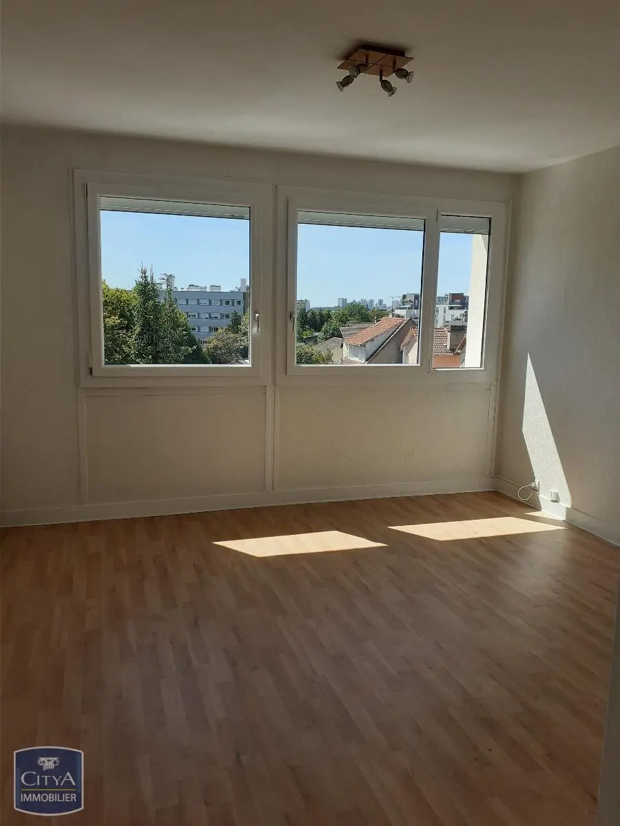 Photo 2 Appartement 1 pièce 26.95m²