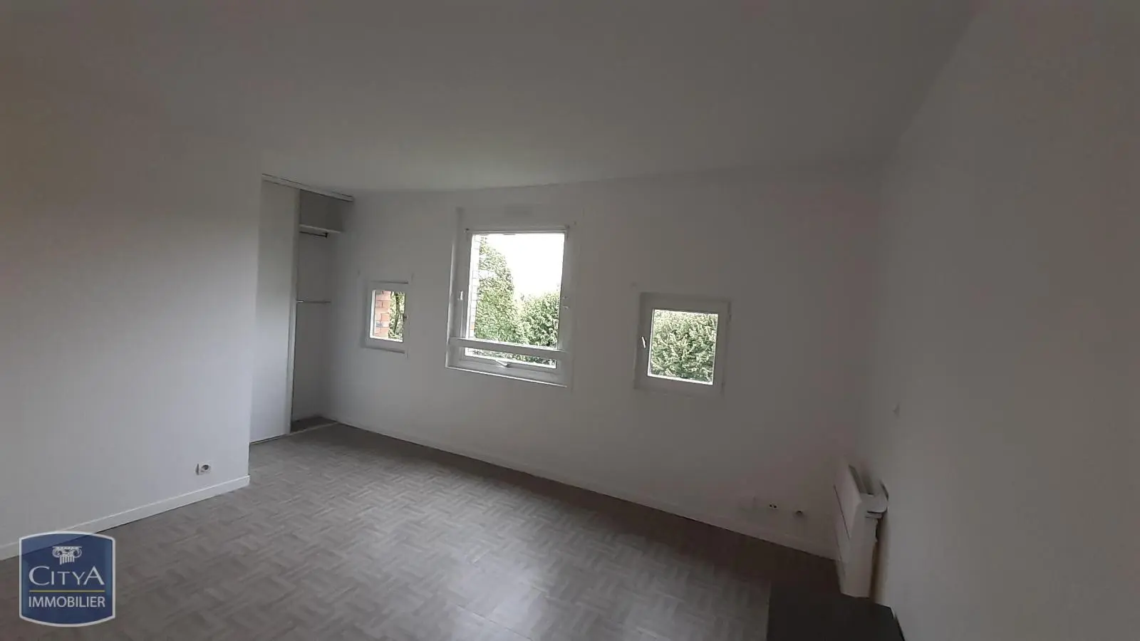 Photo 3 Appartement 1 pièce 23.57m²
