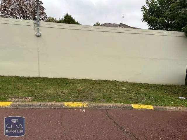 Photo 3 pour Parking Photo 3 Parking