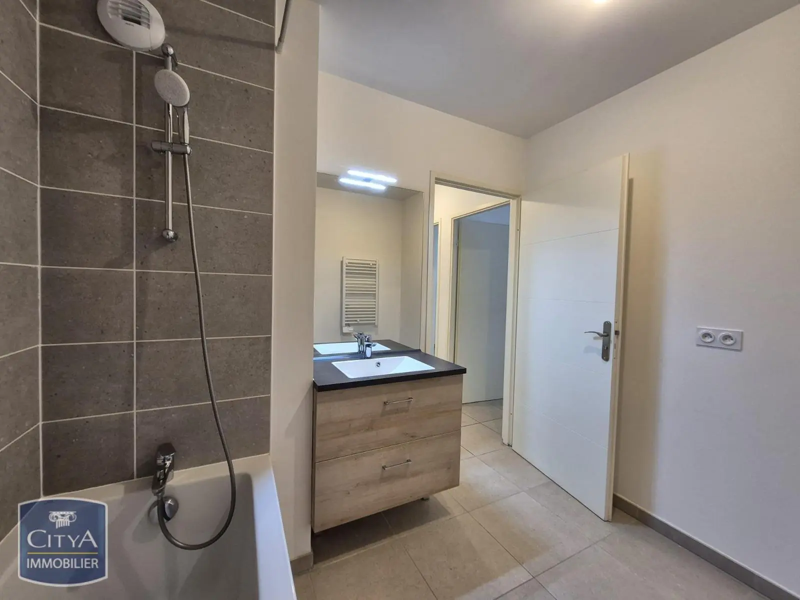 Photo 10 Appartement 3 pièces 58.77m²
