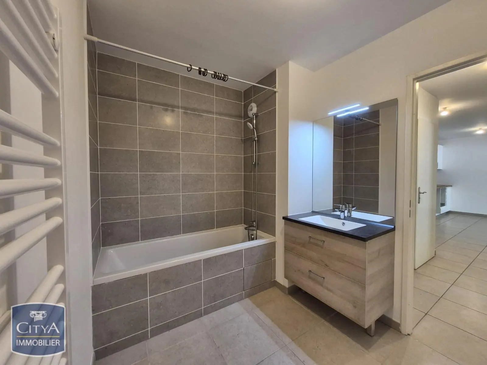 Photo 11 Appartement 3 pièces 58.77m²