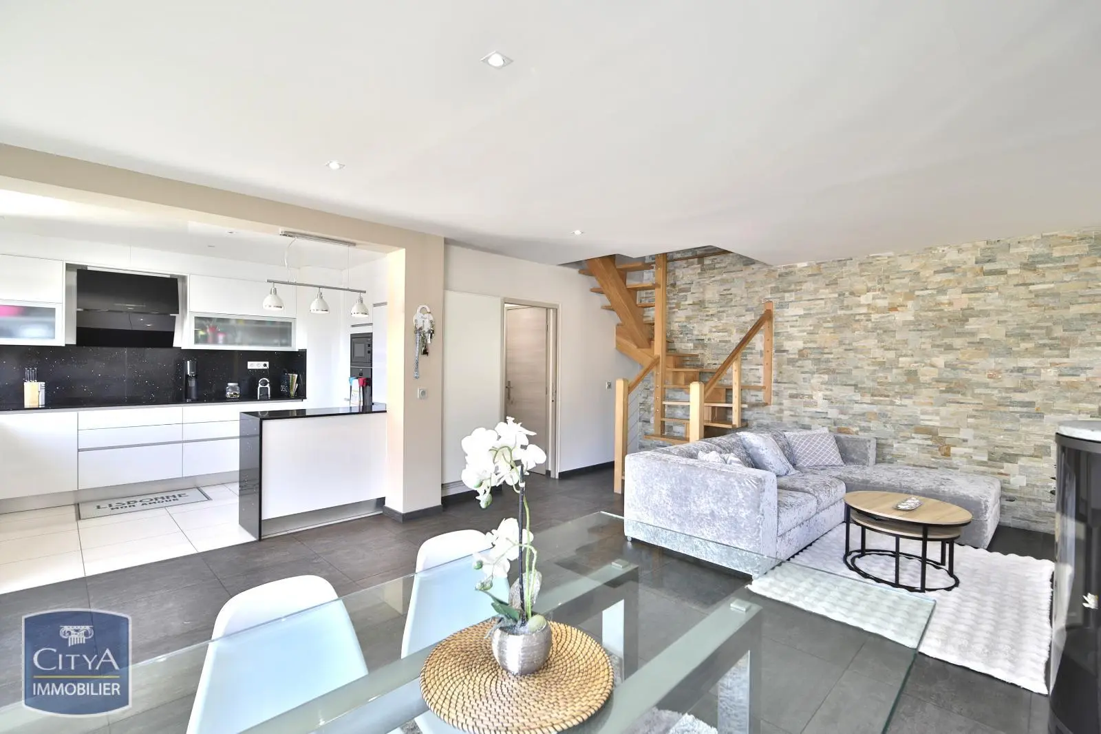 Photo 3 Maison 5 pièces 109m²