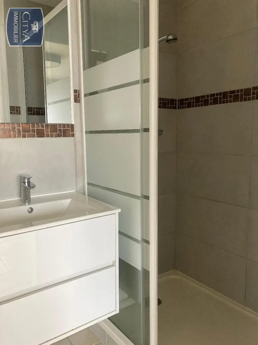 Photo 4 Appartement 1 pièce 17.63m²