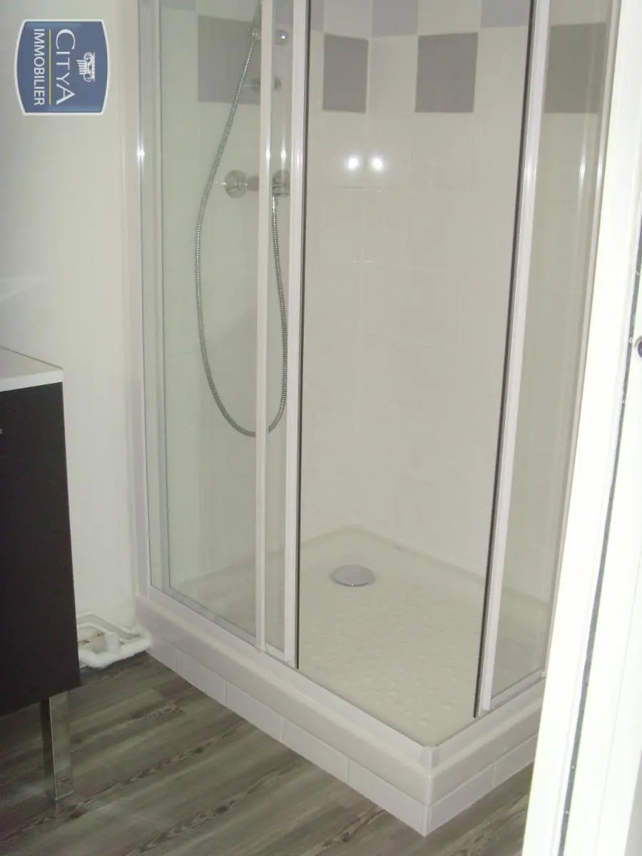 Photo 4 Appartement 1 pièce 30.76m²