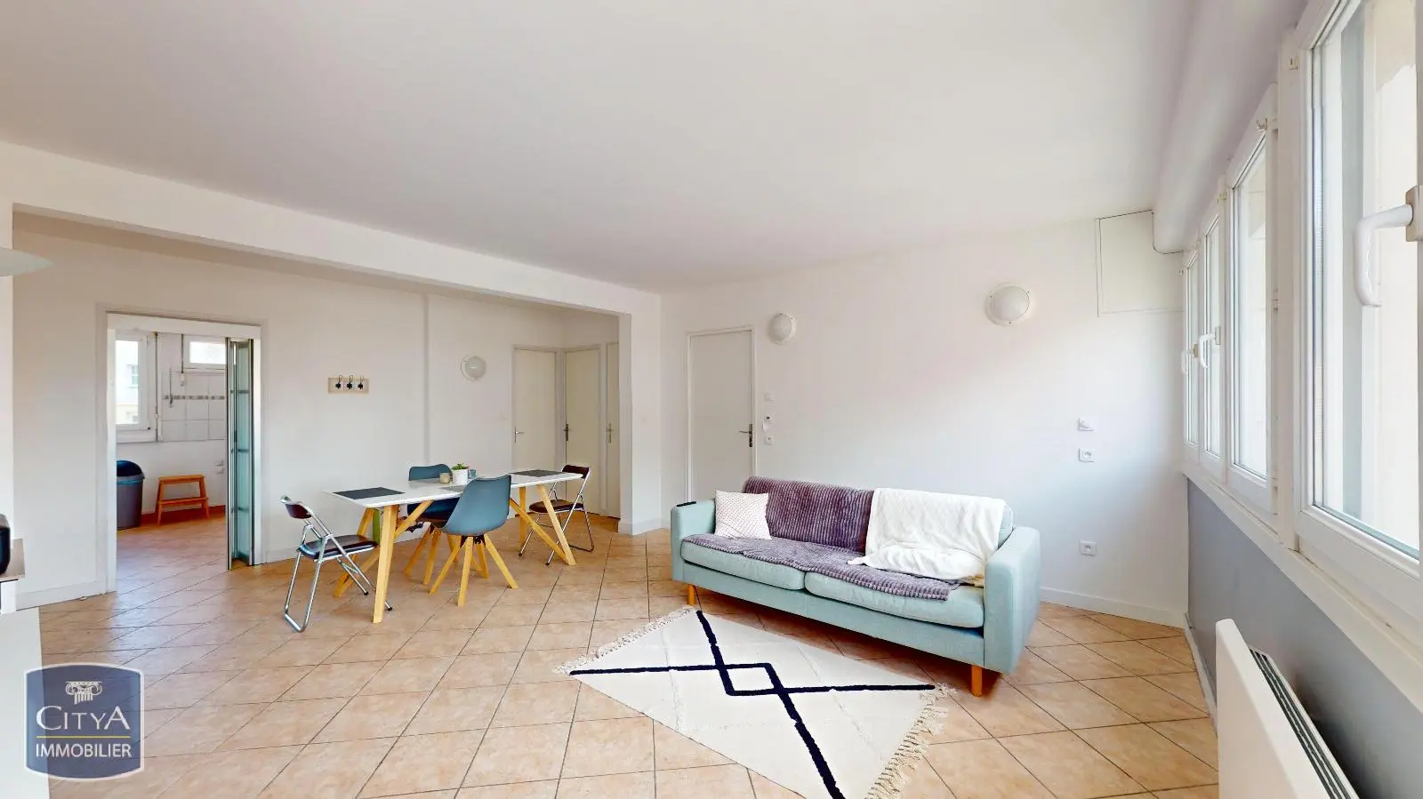 Photo 2 Appartement 1 pièce 11.47m²