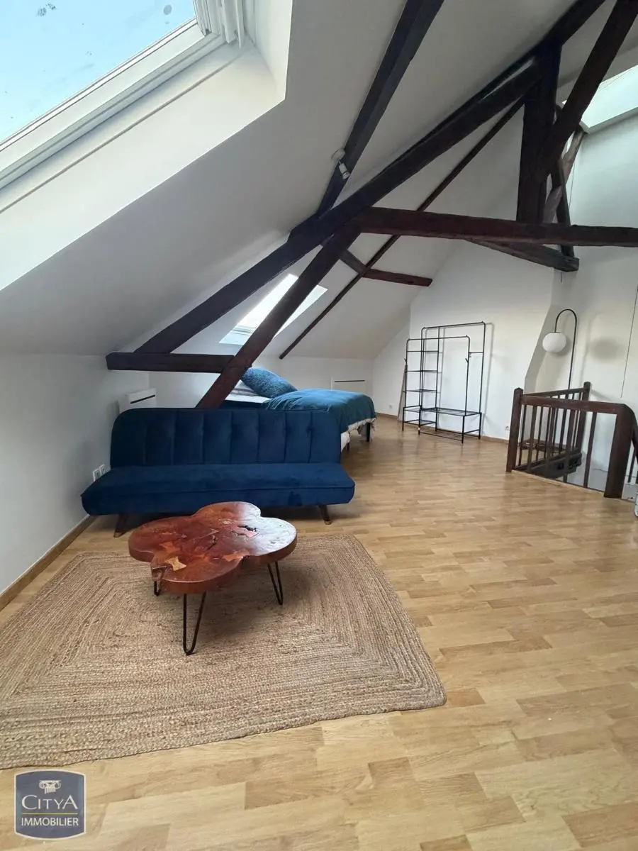 Photo 1 Appartement 1 pièce 31.56m²