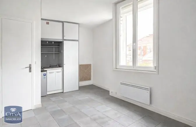 Photo 1 Appartement 1 pièce 19.2m²