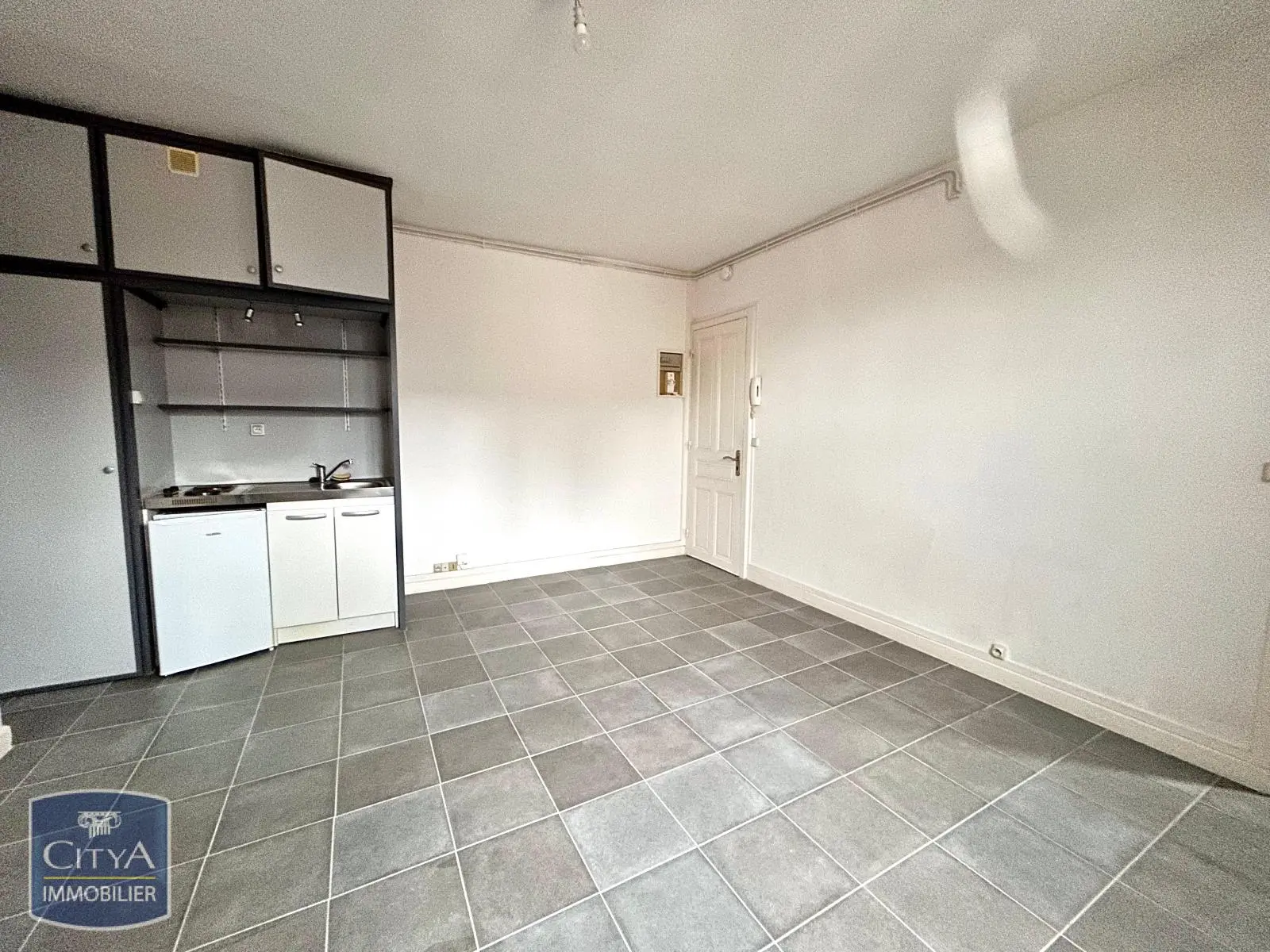 Photo 4 Appartement 1 pièce 21.92m²
