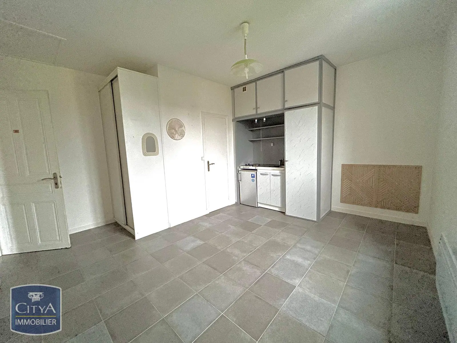 Photo 2 Appartement 1 pièce 19.2m²