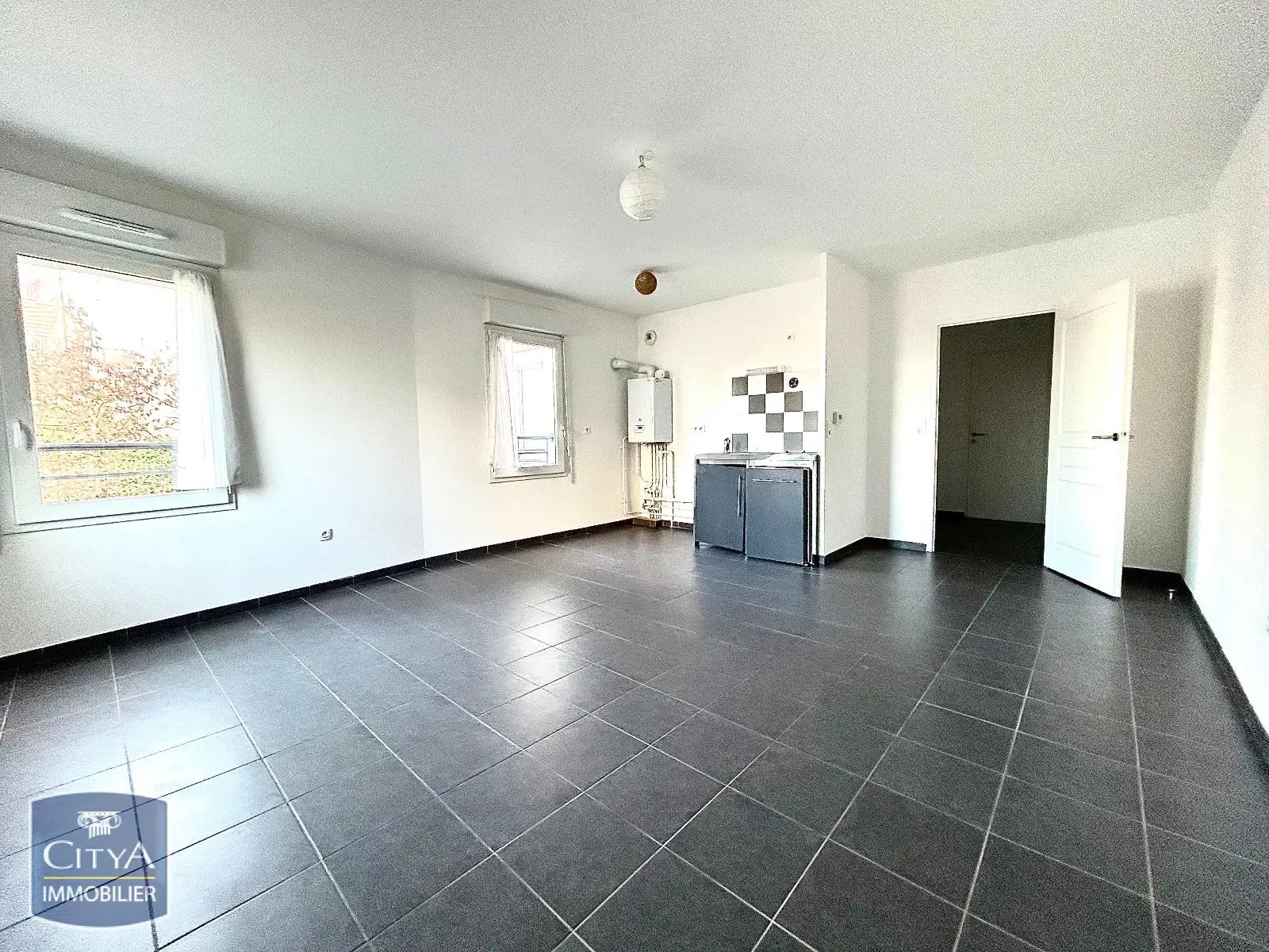 Photo 3 Appartement 1 pièce 36.79m²