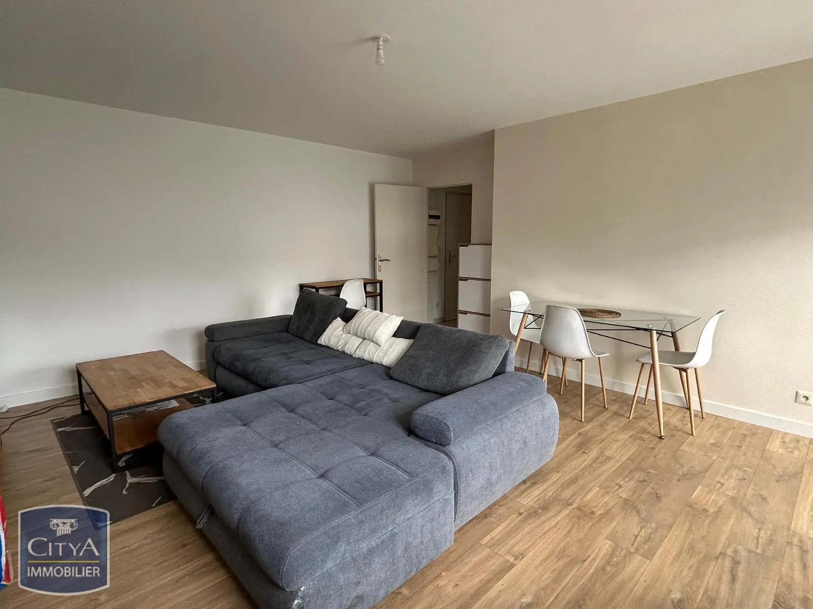Photo 1 Appartement 2 pièces 57.55m²