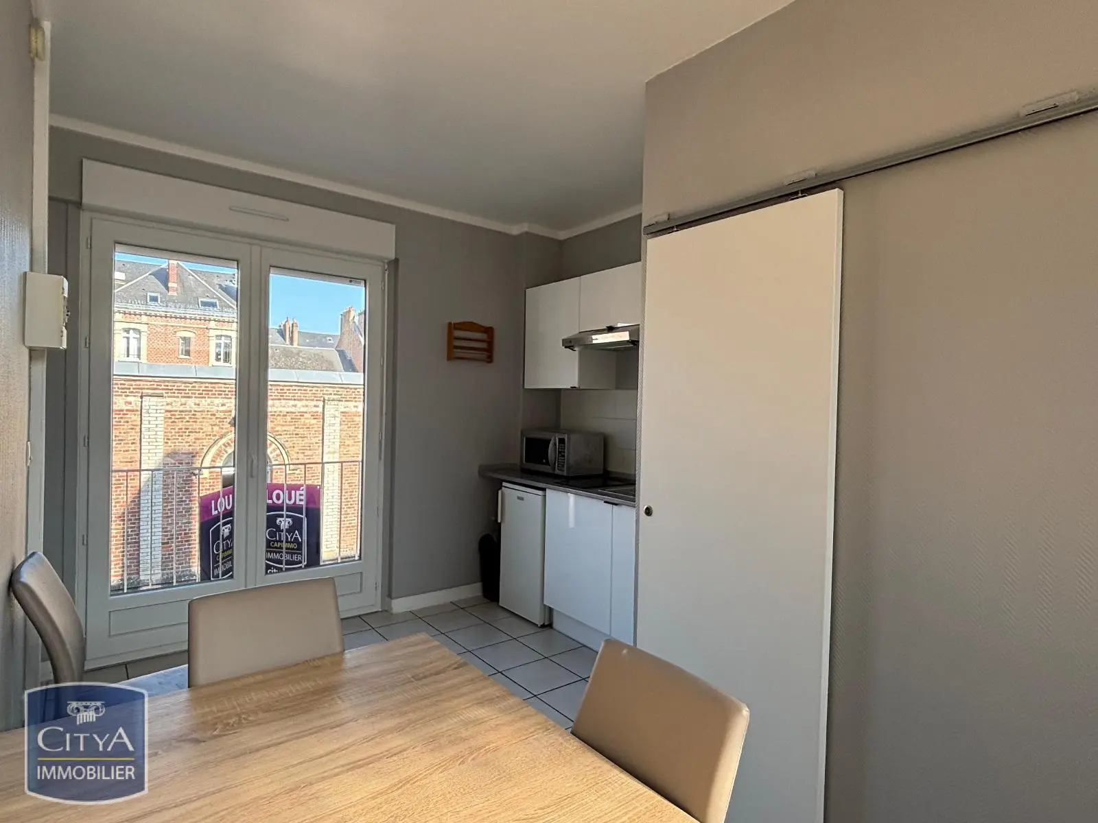 Photo 2 Appartement 1 pièce 19.1m²