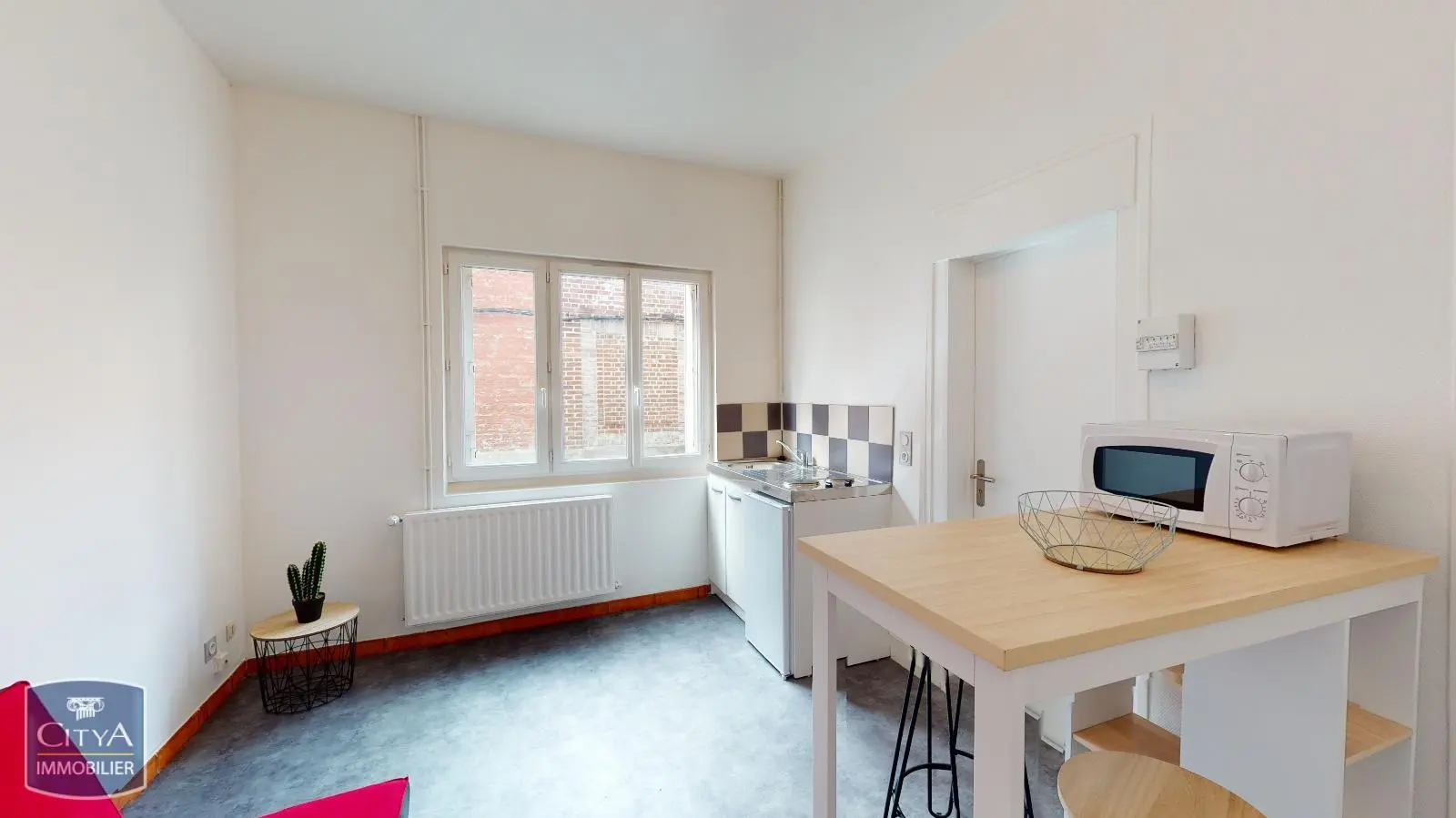 Photo 1 Appartement 1 pièce 14.25m²