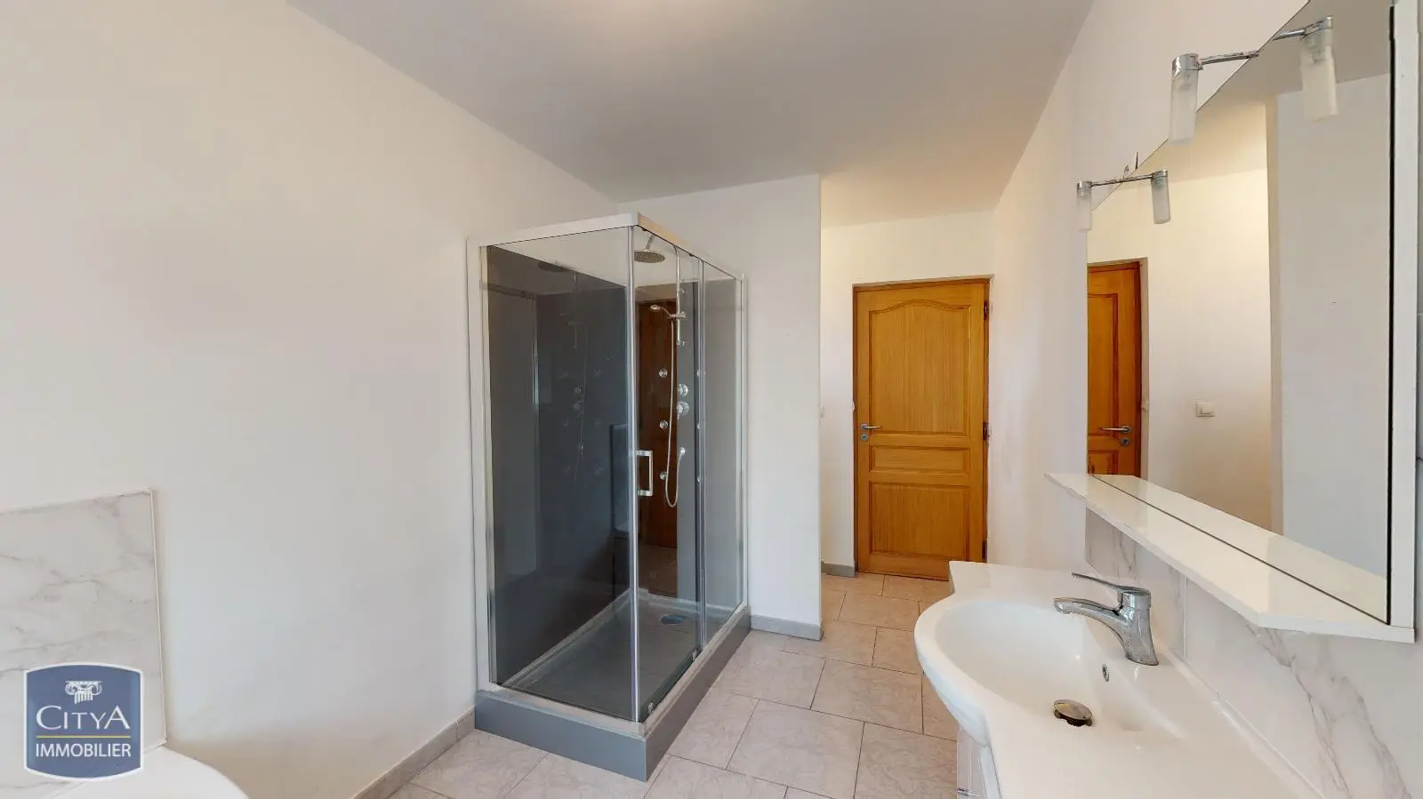 Photo 8 Maison 6 pièces 169.73m²