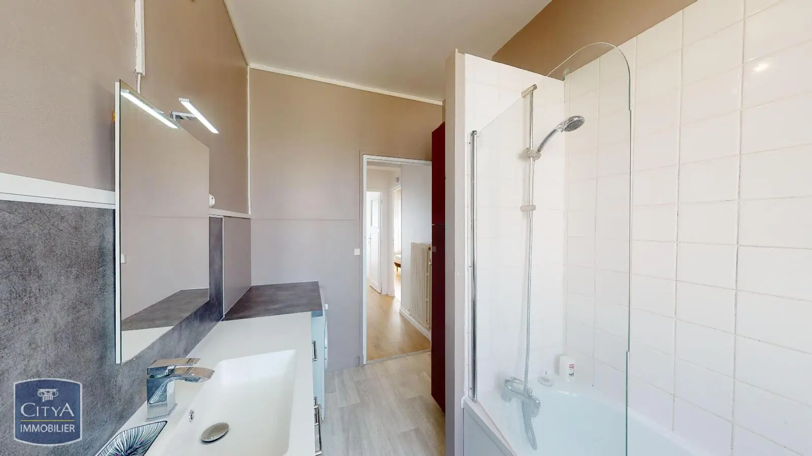 Photo 3 Appartement 1 pièce 18m²