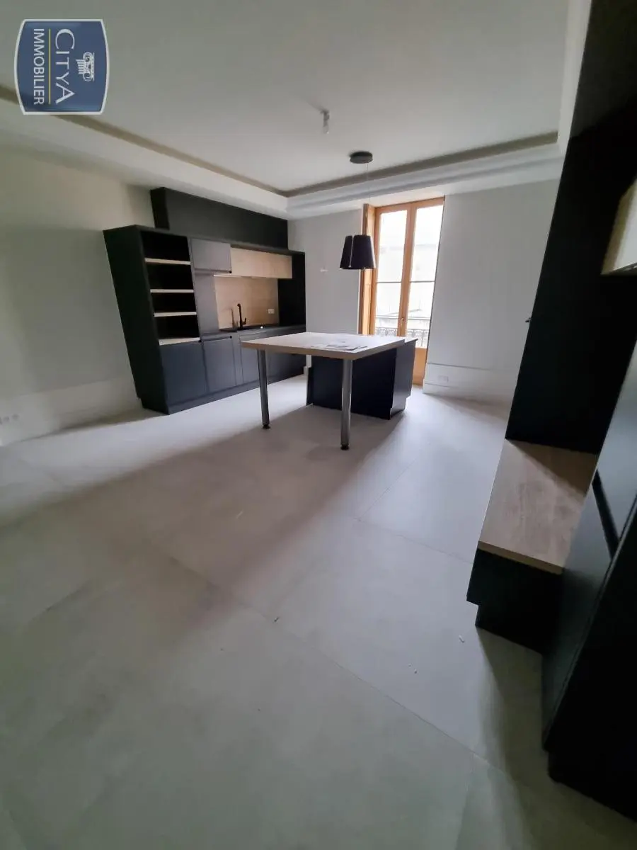 Photo 2 Appartement 3 pièces 78m²