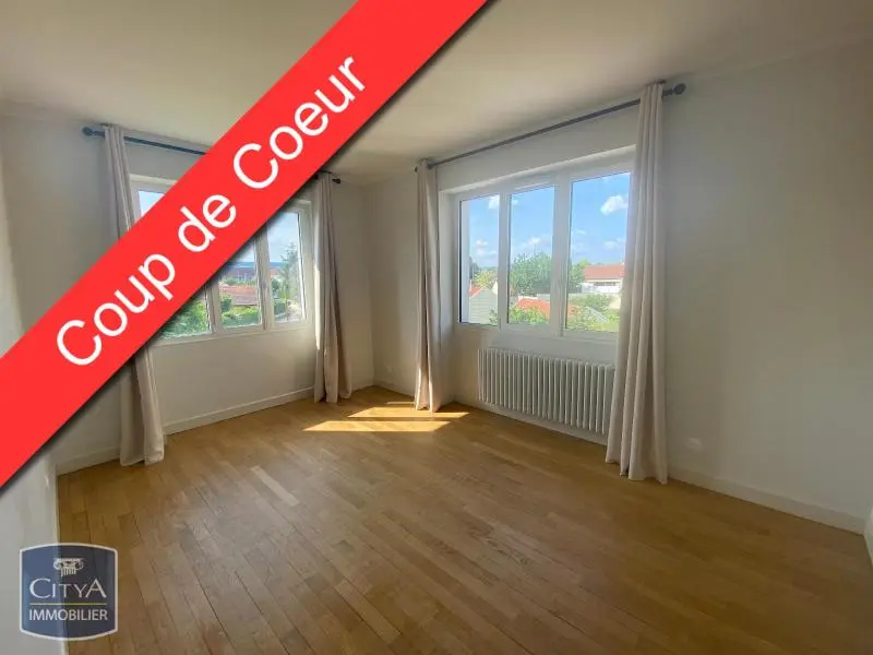 Photo Appartement 4 pièces 102.46m²
