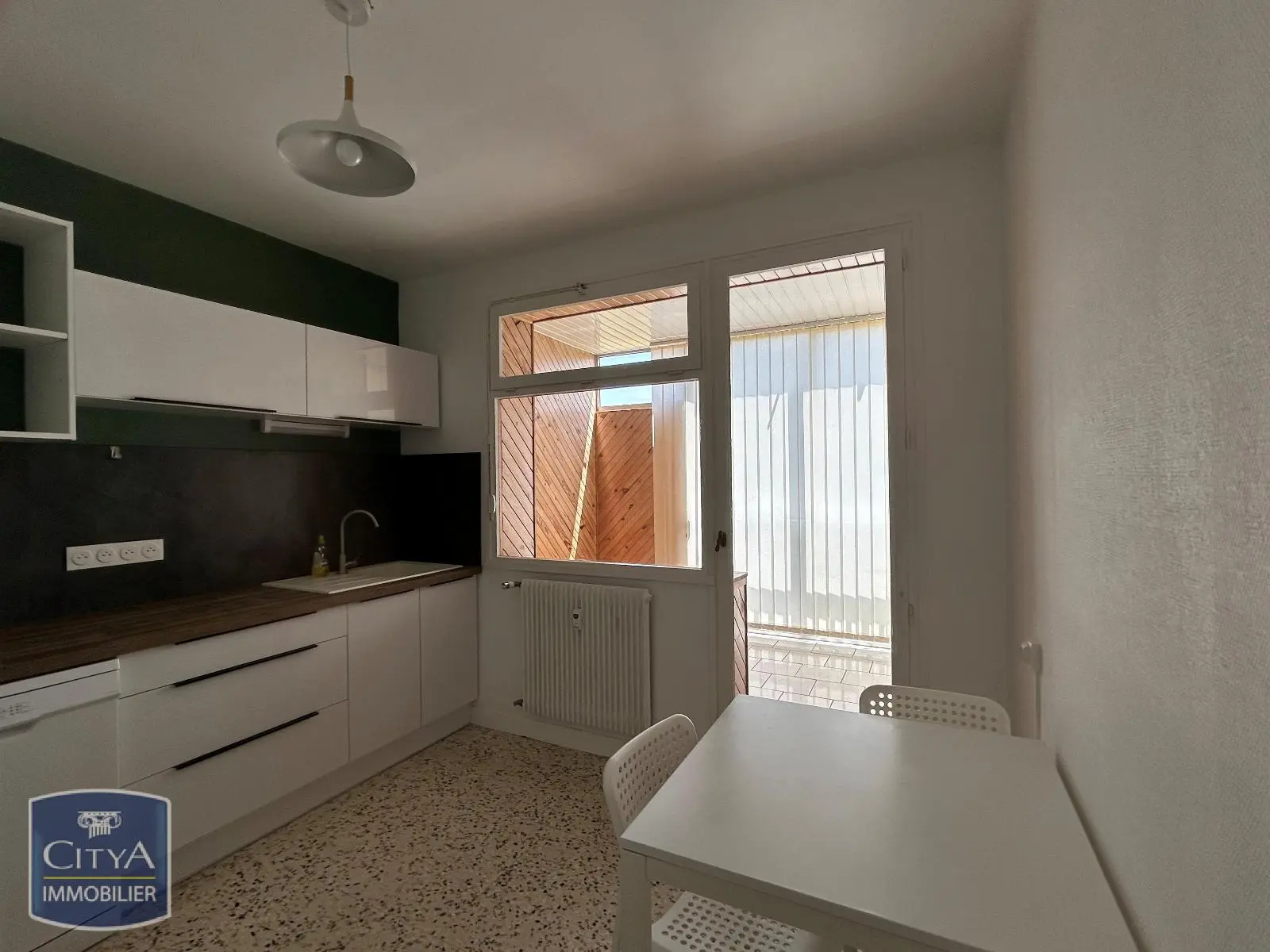 Photo 2 Appartement 3 pièces 63.73m²