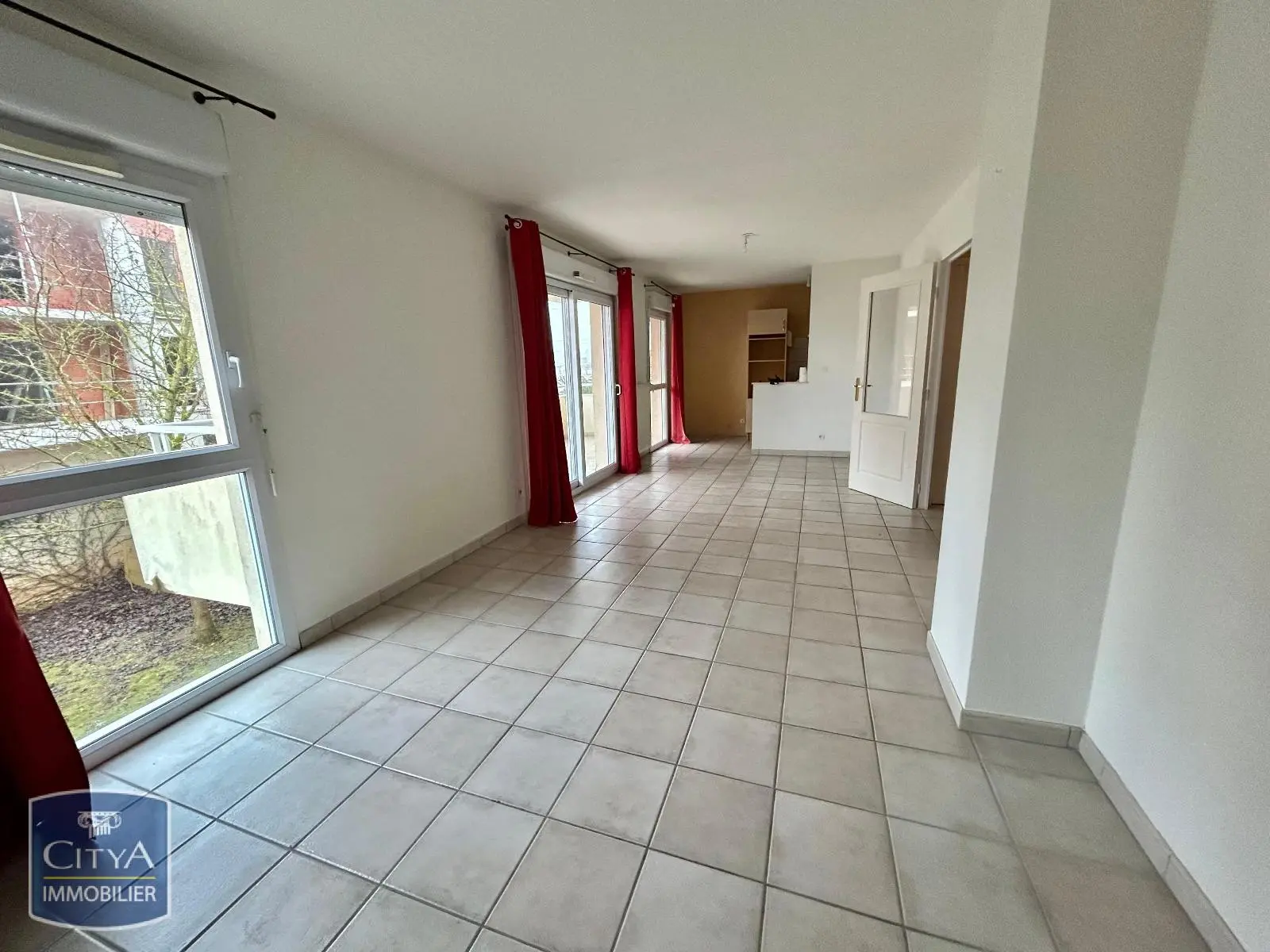 Photo 1 Appartement 4 pièces 79m²