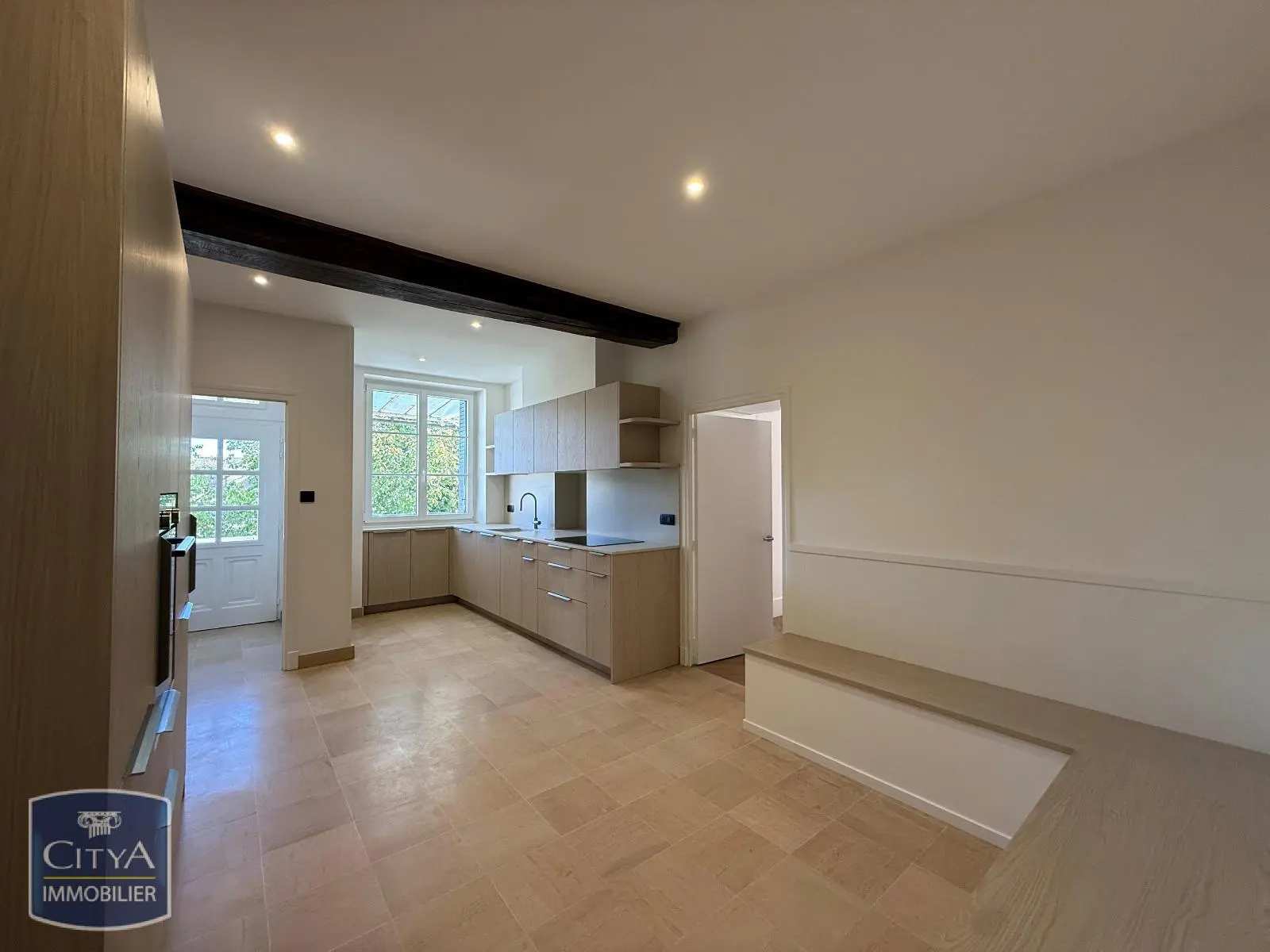 Photo 4 Maison 6 pièces 160.85m²