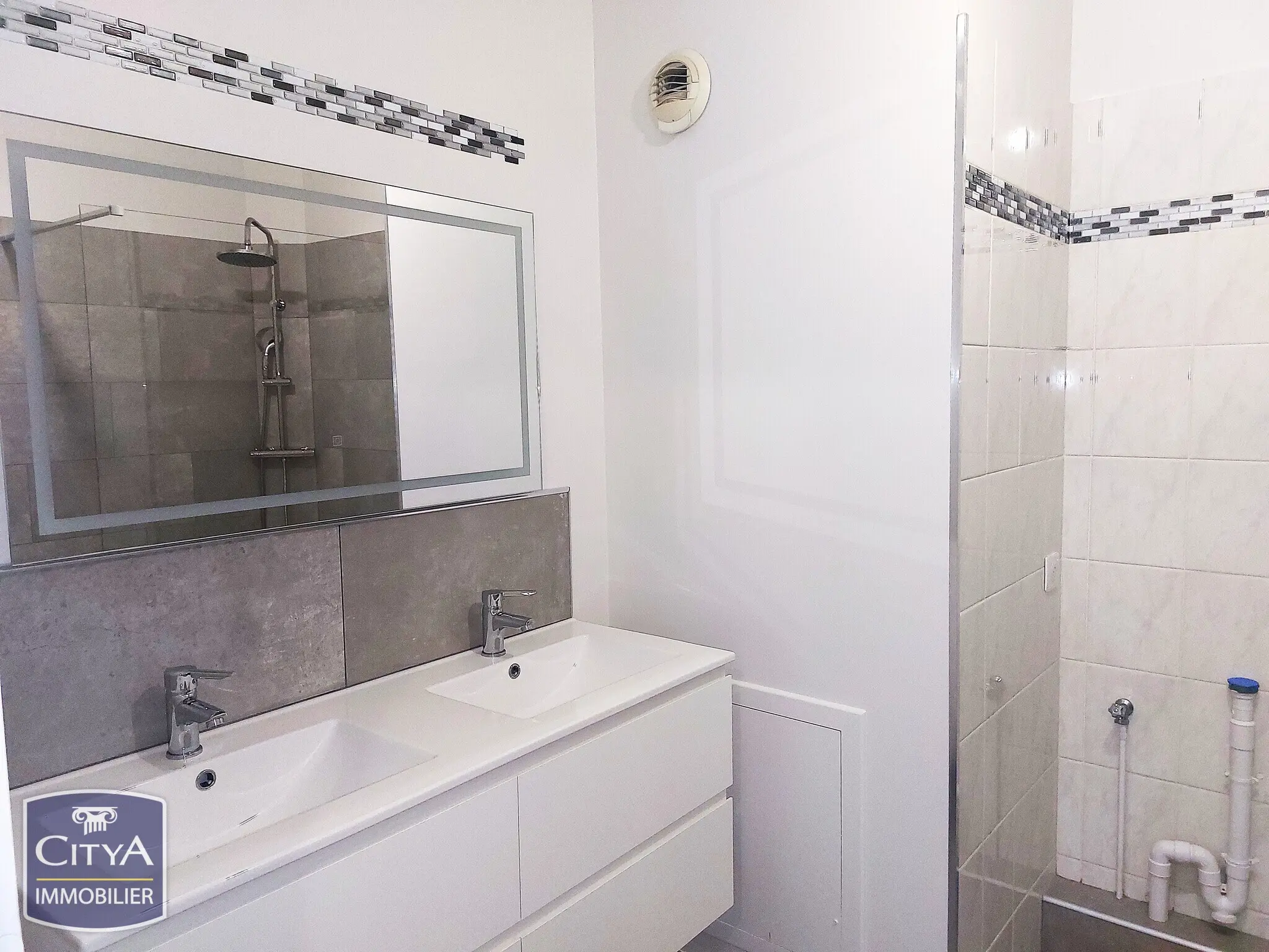 Photo 7 Appartement 2 pièces 74.9m²
