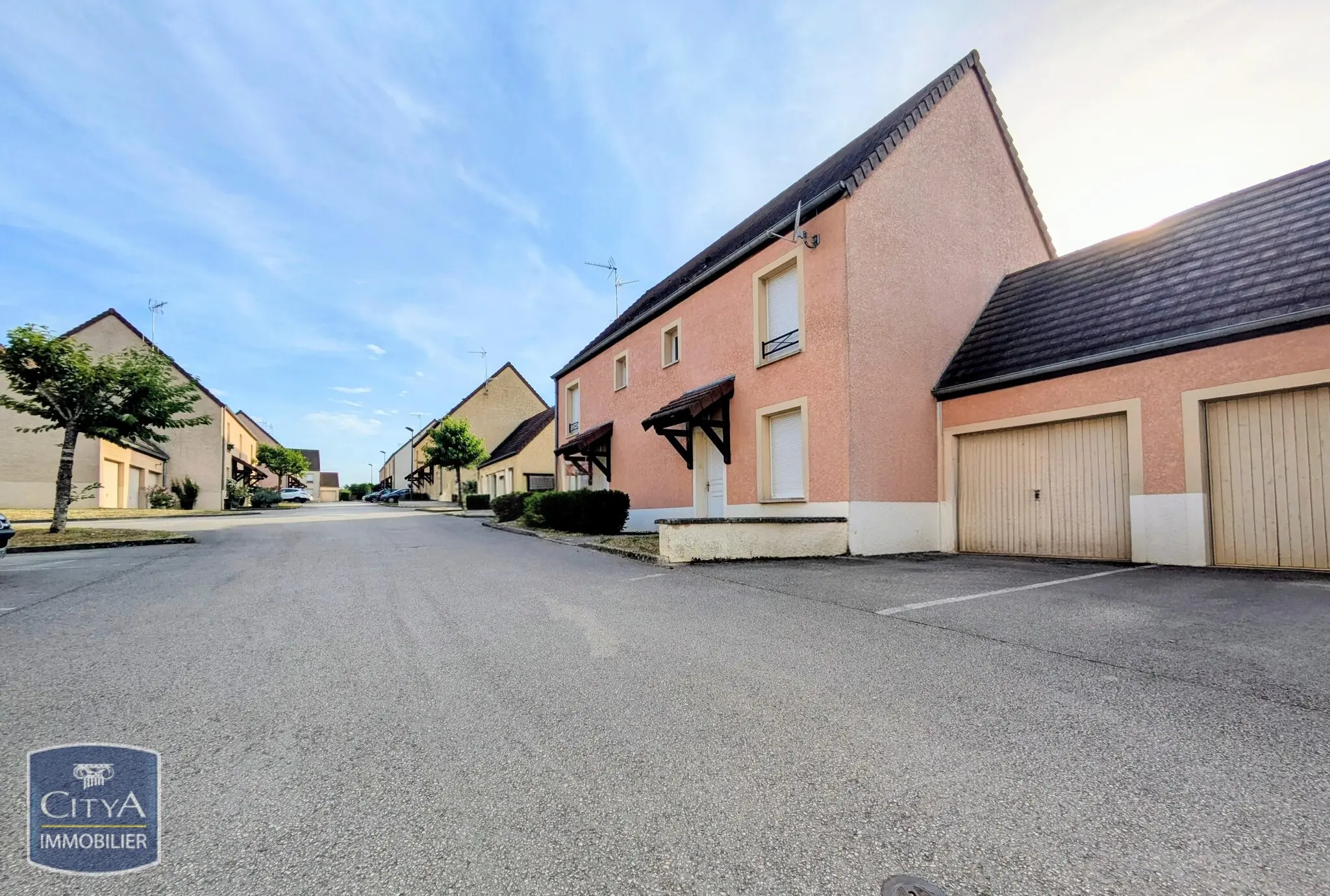 Photo 1 Maison 4 pièces 82m²