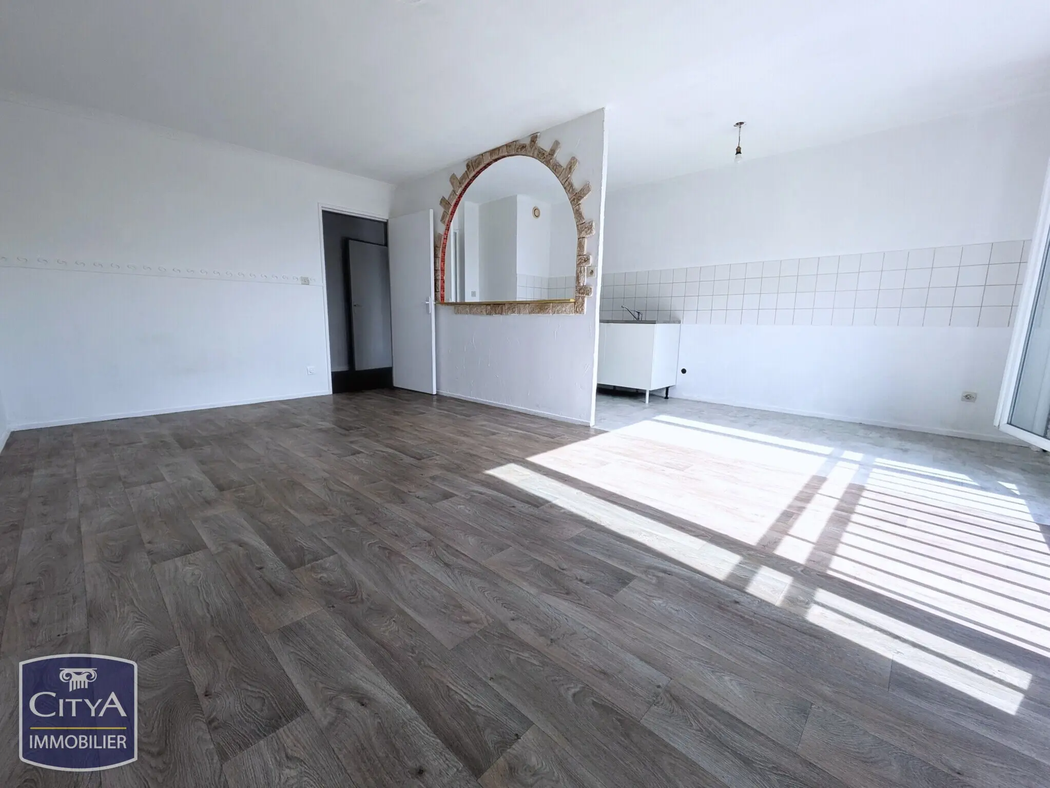 Photo 1 Appartement 4 pièces 76.83m²