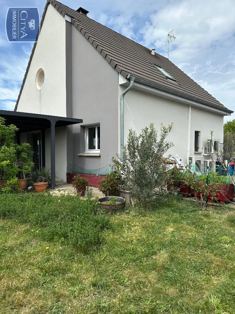 Photo 1 Maison 5 pièces 108m²