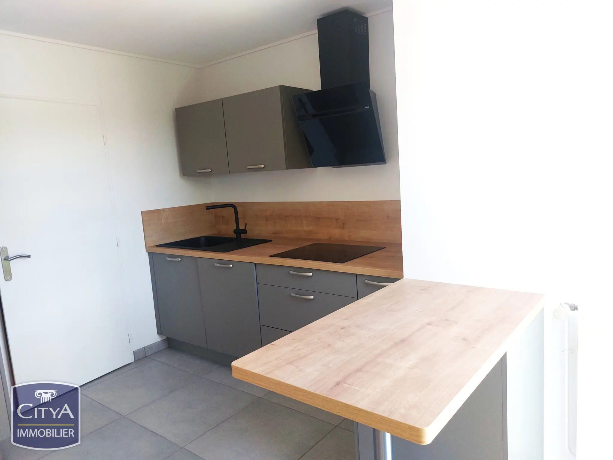 Photo 5 Appartement 2 pièces 74.9m²