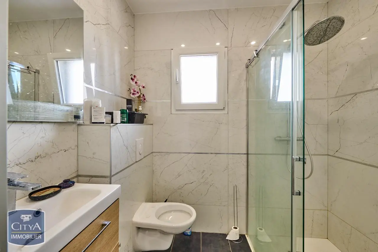 Photo 5 Maison 5 pièces 135m²