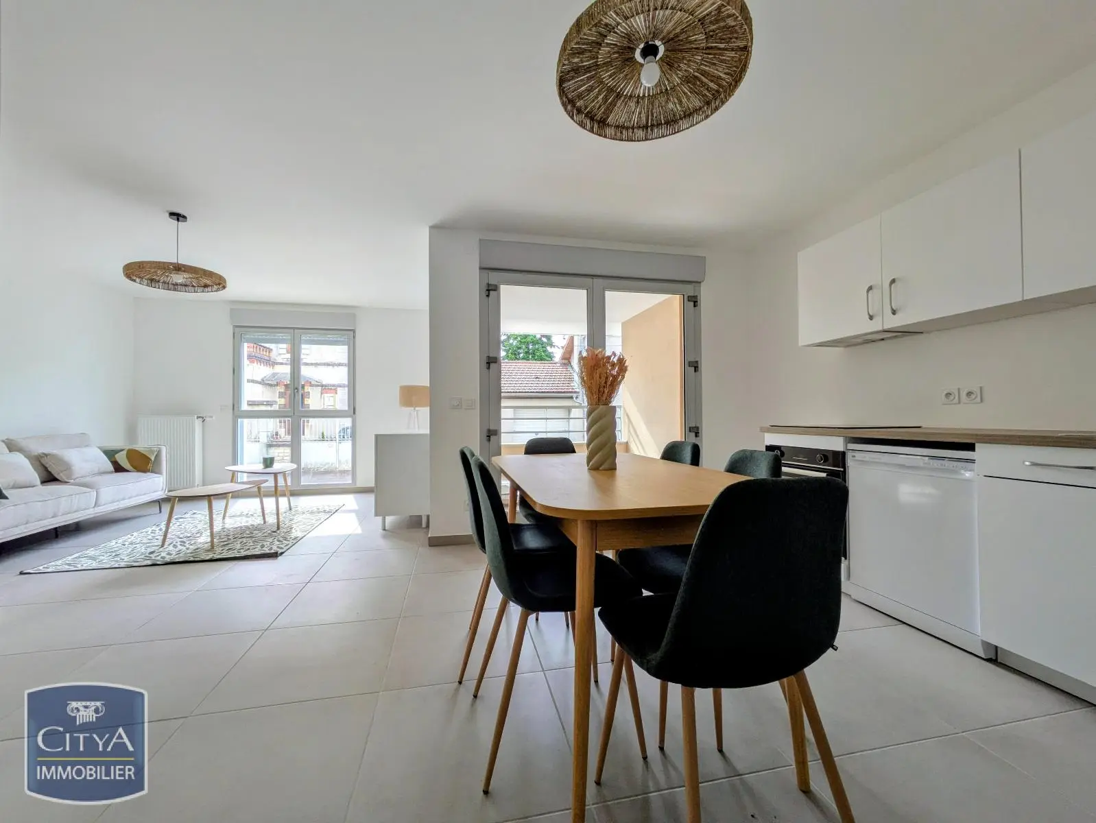 Photo 2 Appartement