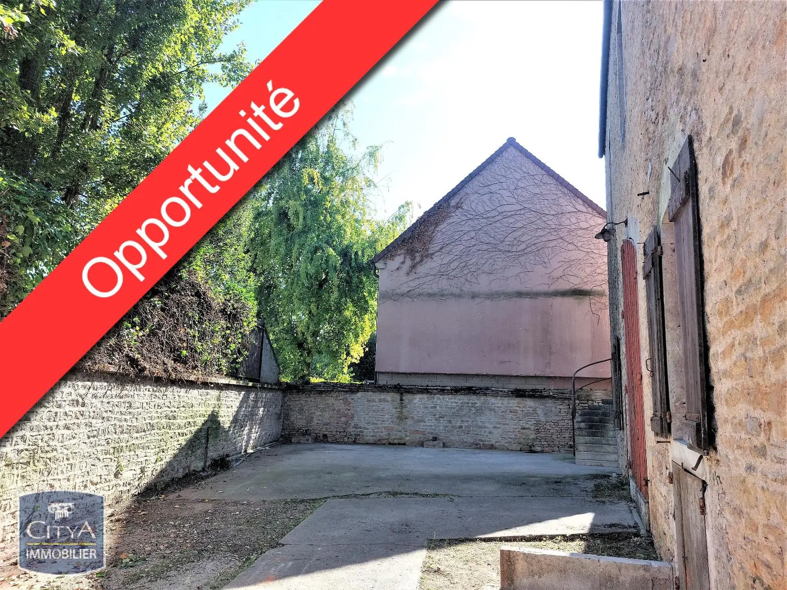 Photo 2 Immeuble 190m²