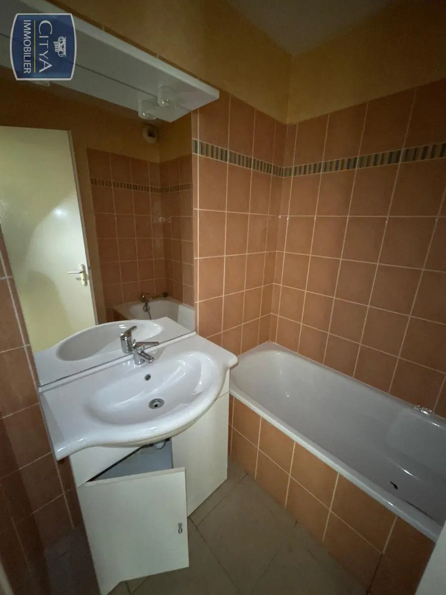 Photo 2 Appartement 2 pièces 46.81m²