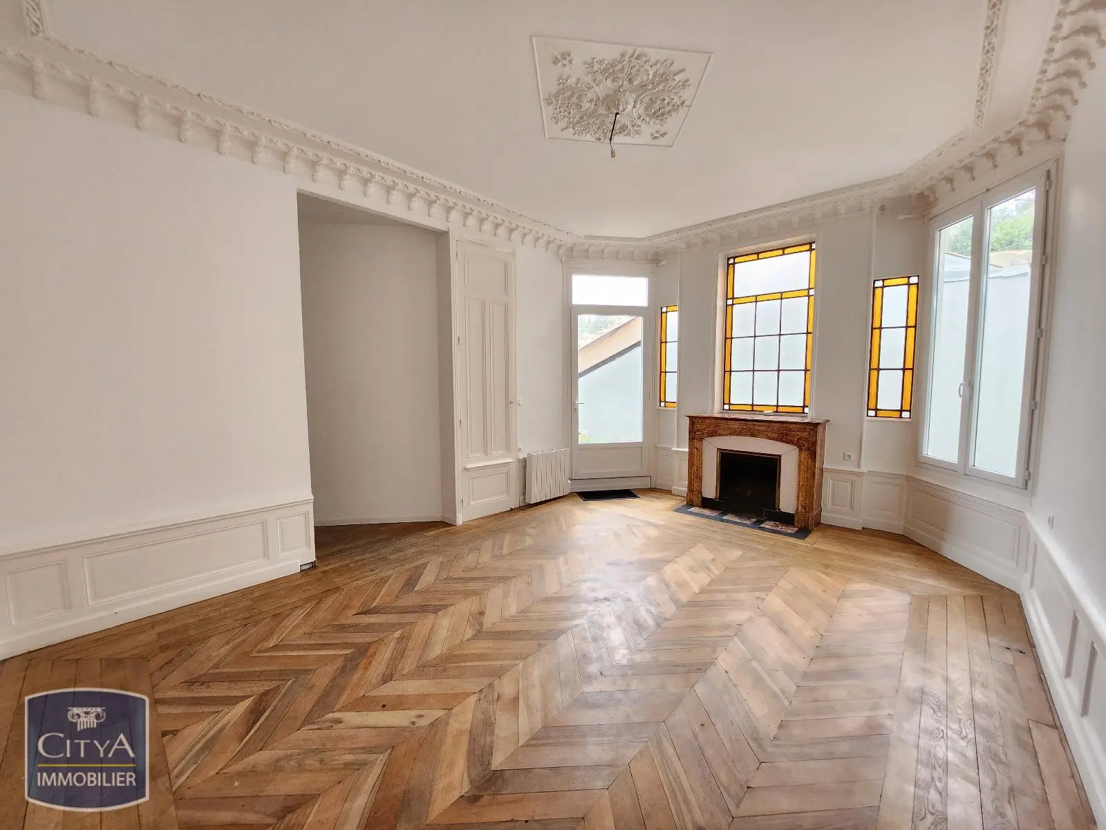 Photo 1 Appartement 4 pièces 89.98m²