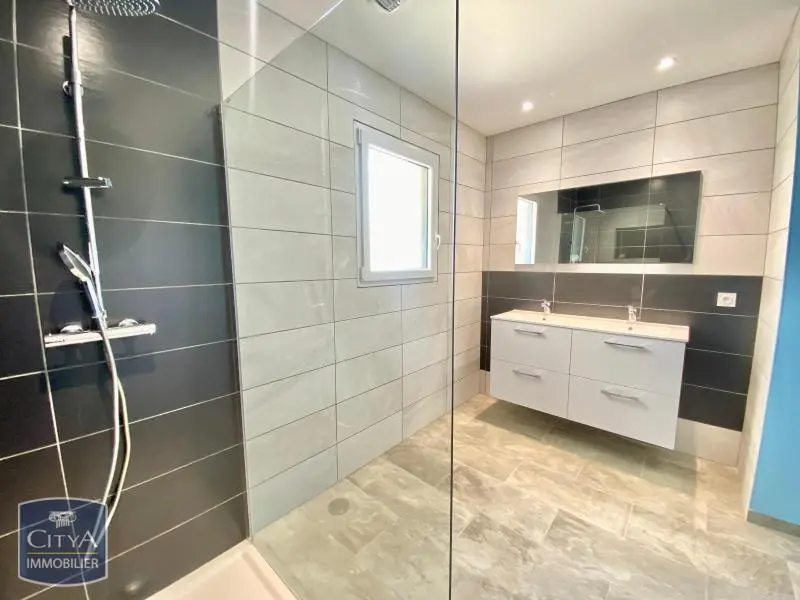 Photo 8 Maison 4 pièces 106.5m²