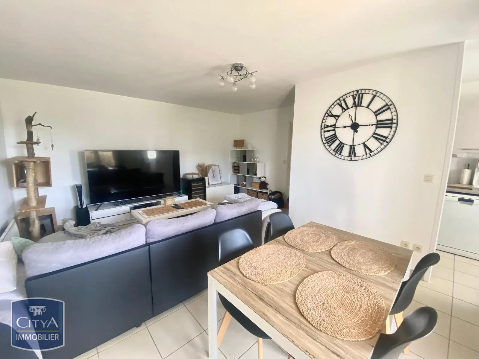 Photo 1 Appartement 3 pièces 52.93m²