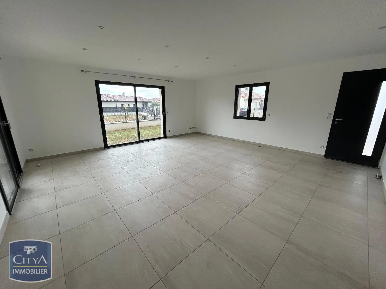 Photo 2 Maison 4 pièces 106m²