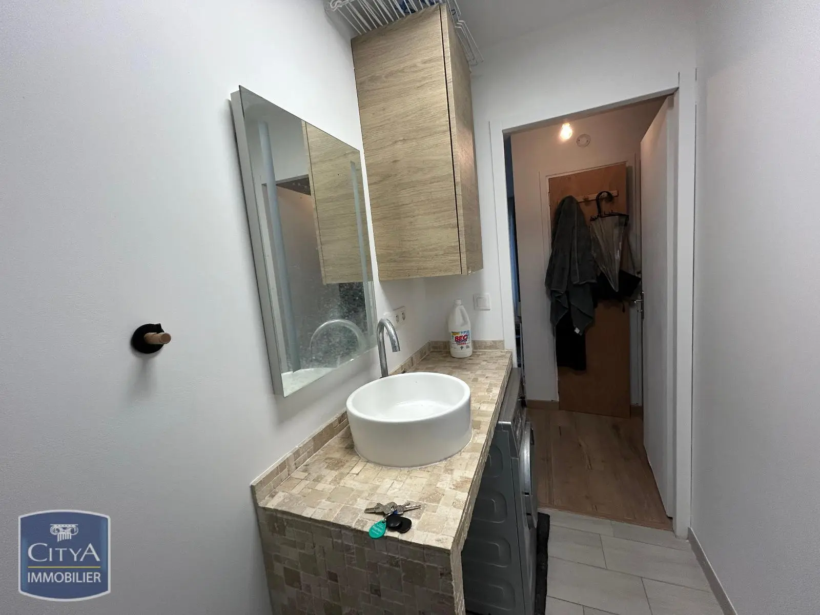 Photo 4 Appartement 4 pièces 9.67m²