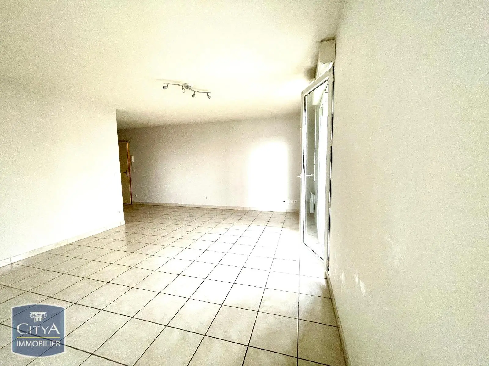 Photo 2 Appartement 2 pièces 47.92m²