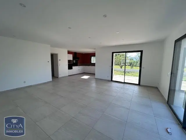 Photo 1 Maison 4 pièces 106m²