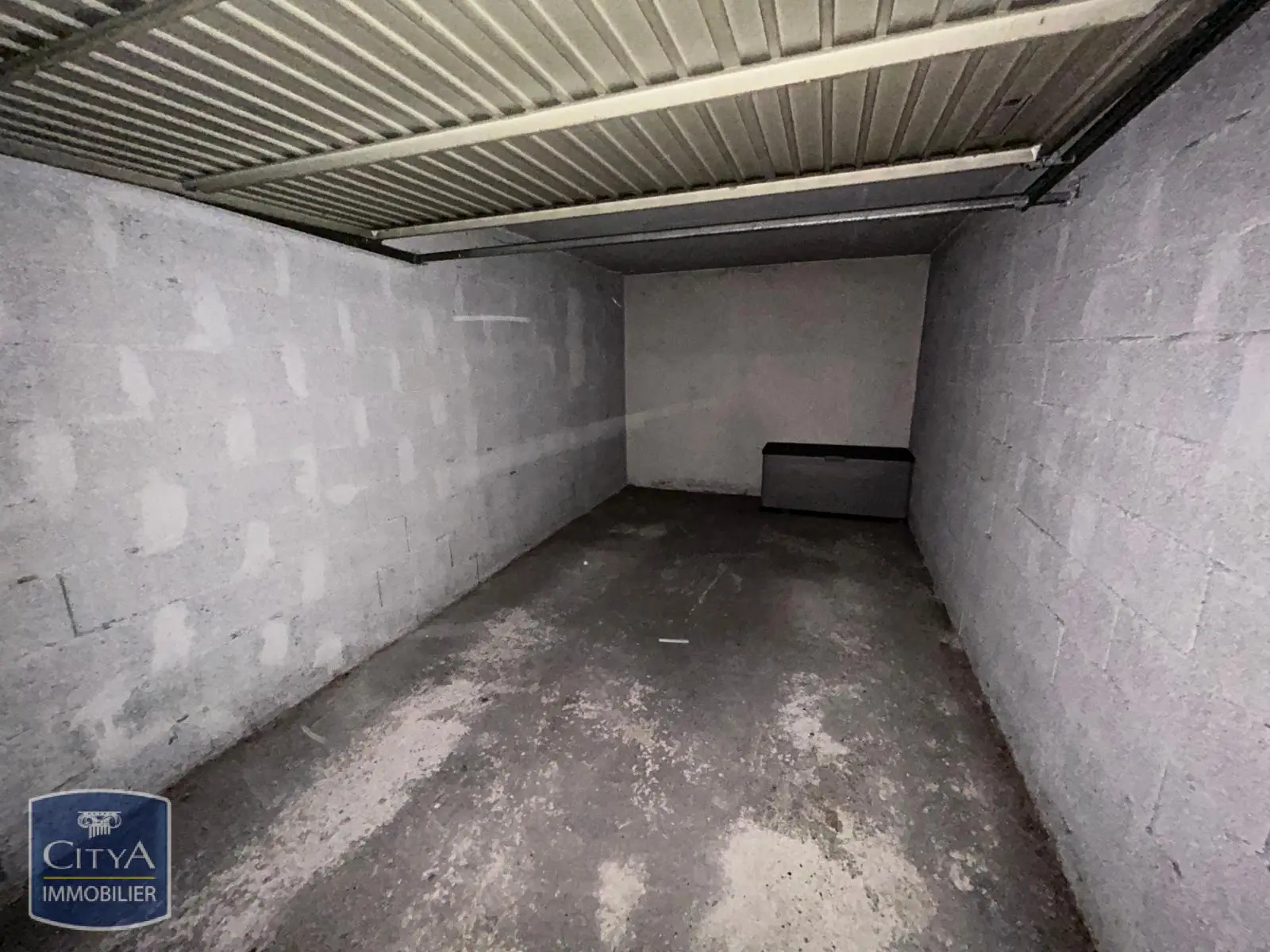 Photo 2 Parking 12m²